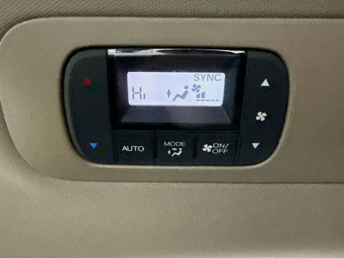 Used 2018 Honda Odyssey Elite image 26