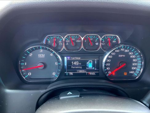 Used 2018 Chevrolet Tahoe Premier w/ RST 6.2L Performance Edition RWD image 26