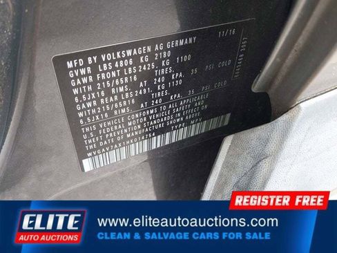 Used 2017 Volkswagen Tiguan S FWD image 17