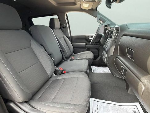 Certified 2025 Chevrolet Silverado 2500 Custom w/ Custom Convenience Package AWD/4WD image 34