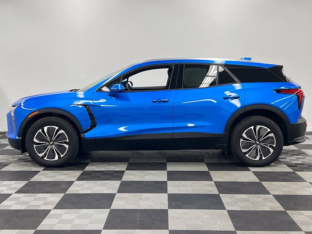 Used 2024 Chevrolet Blazer EV LT AWD/4WD image 4