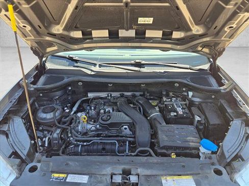 Used 2023 Volkswagen Taos SE FWD image 20