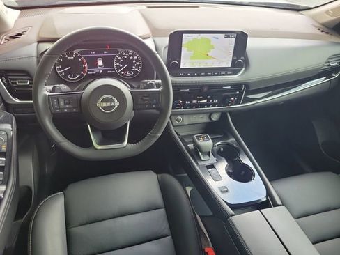 Used 2023 Nissan Rogue SL w/ SL Premium Package FWD image 12