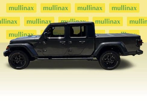 Used 2022 Jeep Gladiator Sport AWD/4WD image 10