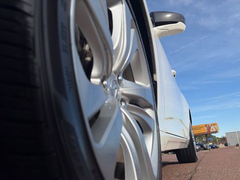 Used 2021 Acura TLX w/ Technology Package FWD image 9