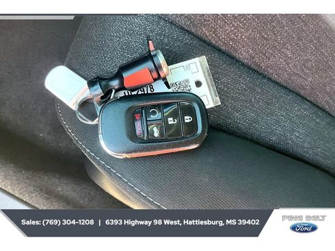 Used 2025 Honda Accord SE image 9