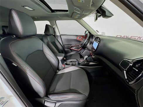 Used 2022 Kia Soul Turbo image 40