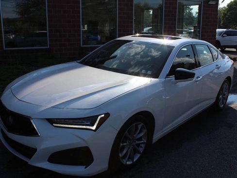 Used 2021 Acura TLX FWD image 2