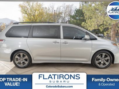 Used 2019 Toyota Sienna SE Premium