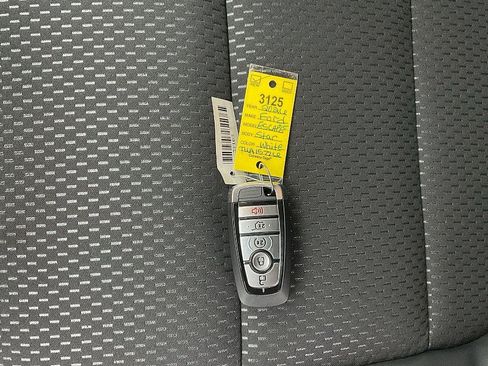 New 2026 Ford Escape ST-Line w/ Tech Pack #1 FWD image 30