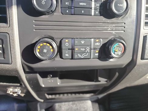 Used 2017 Ford F250 XL w/ Power Equipment Group image 25