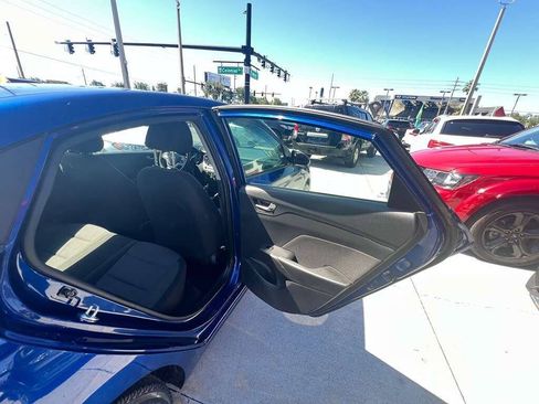 Used 2021 Hyundai Accent SE FWD image 13