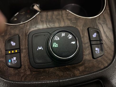 Used 2020 GMC Acadia Denali w/ Denali Ultimate Package image 19