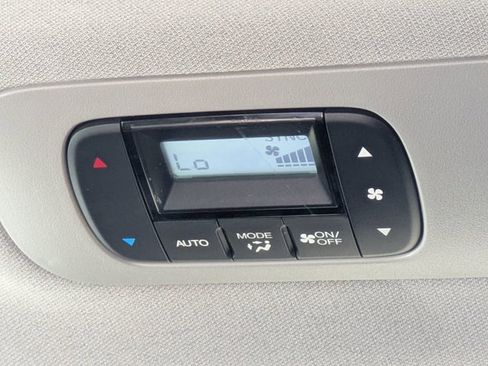 Used 2023 Honda Odyssey Touring image 18