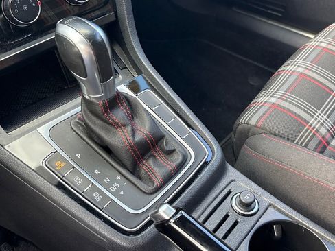 Used 2019 Volkswagen GTI S image 26