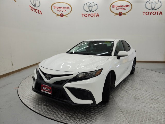Certified 2022 Toyota Camry SE FWD image 2
