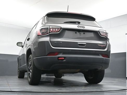 Used 2021 Jeep Compass Trailhawk AWD/4WD image 22