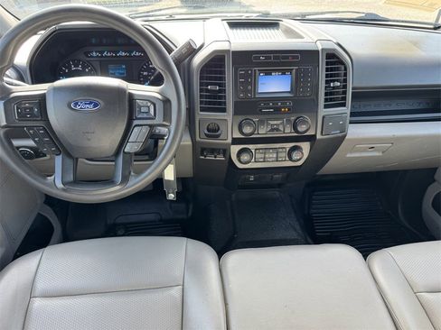 Certified 2022 Ford F250 XL w/ Power Equipment Group image 13