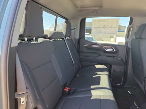 New 2026 Chevrolet Silverado 1500 LT w/ Z71 Off-Road Package AWD/4WD image 17