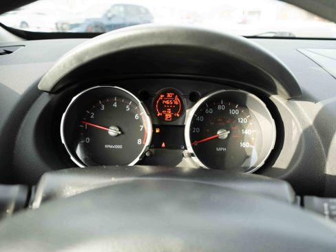 Used 2009 Nissan Rogue SL w/ Premium Pkg image 16