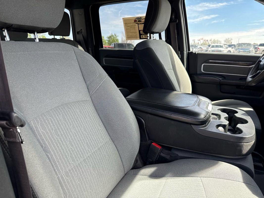Used 2021 RAM 2500 Big Horn AWD/4WD image 15