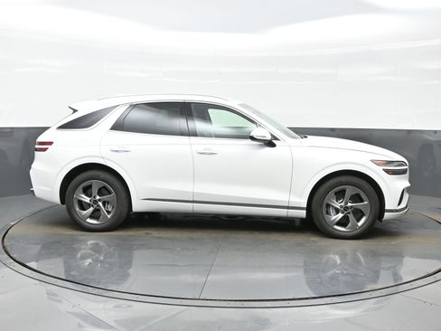 Certified 2026 Genesis GV70 2.5T image 7