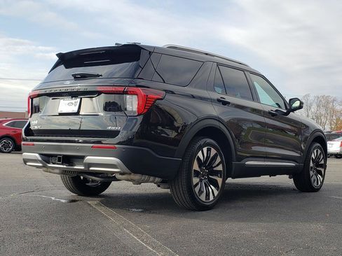 New 2026 Ford Explorer Platinum w/ LUX Leather Package image 8