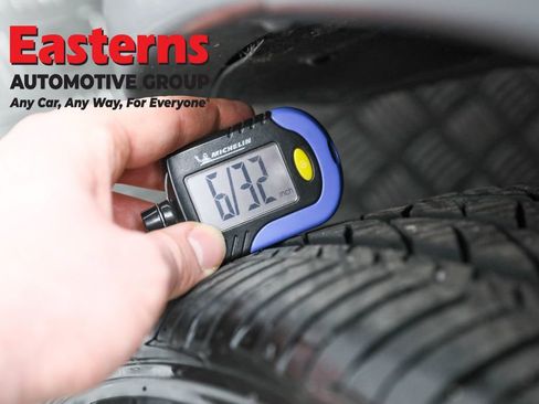 Used 2018 Buick Encore Essence w/ Experience Buick Package image 28