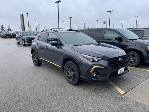 Used 2025 Subaru Crosstrek 2.5i Sport w/ Crosstrek Mirror Package image 1