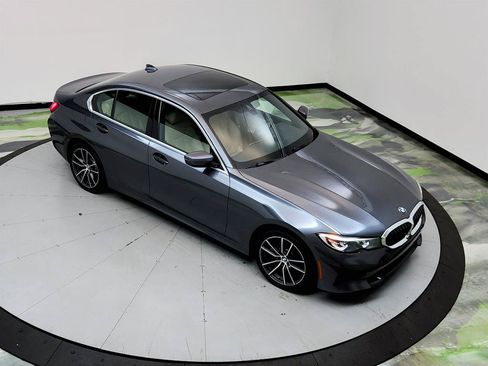Used 2020 BMW 330i Sedan w/ Driving Assistance Package RWD image 35
