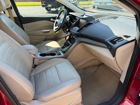 Used 2014 Ford Escape SE w/ Equipment Group 201A FWD image 20