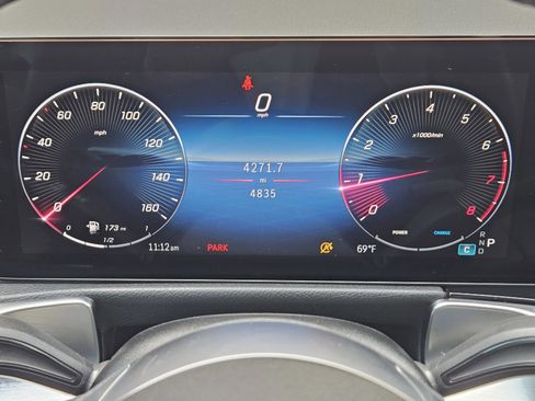 Used 2026 Mercedes-Benz GLB 250 image 8