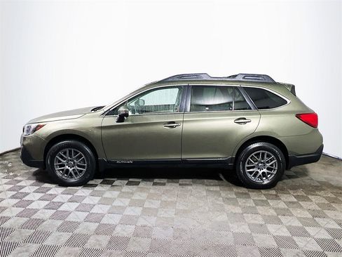 Used 2018 Subaru Outback 3.6R Limited image 5