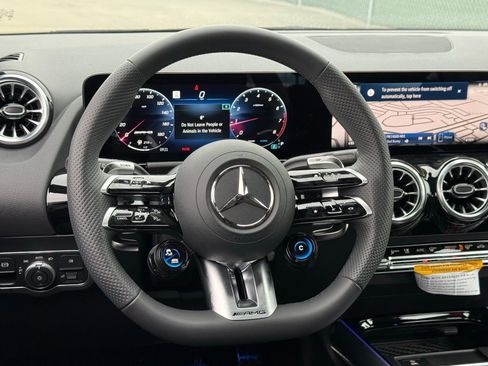 New 2026 Mercedes-Benz GLA 35 AMG GLA 35 AMG image 25