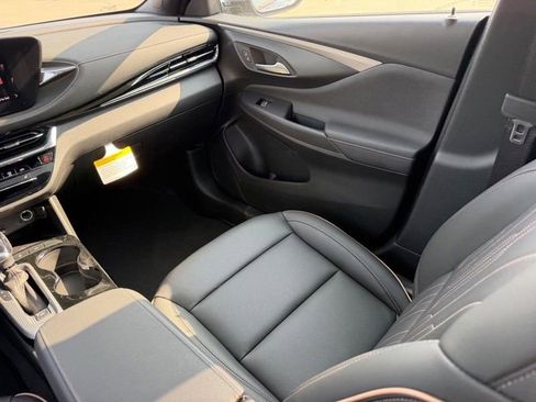 New 2026 Buick Envista Avenir image 17