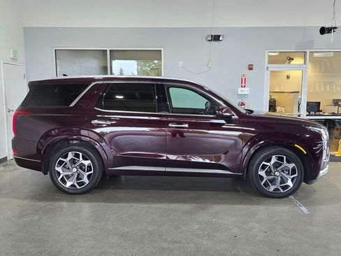 Used 2022 Hyundai Palisade Calligraphy image 4