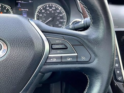 Used 2018 INFINITI Q50 Luxe w/ Sensory Package (Luxe) RWD image 19