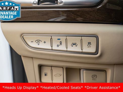 Used 2017 Genesis G90 3.3T Premium image 25