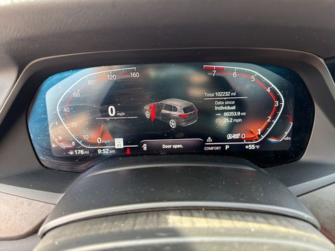 Used 2019 BMW X5 xDrive40i w/ Premium Package 2 AWD/4WD image 8