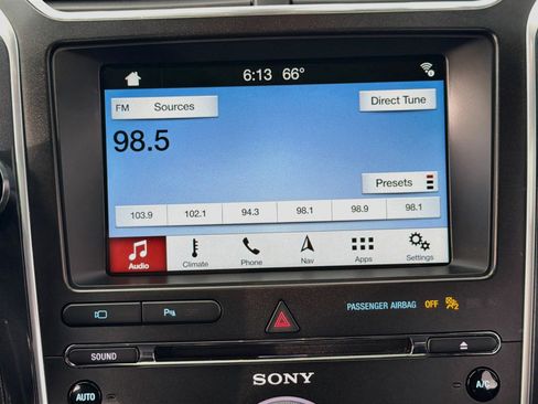 Used 2018 Ford Explorer Sport w/ Equipment Group 401A AWD/4WD image 21