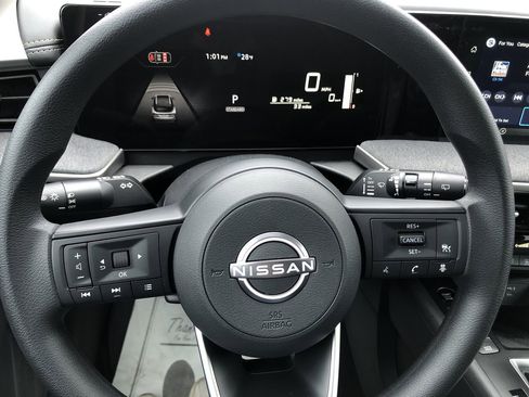 New 2026 Nissan Kicks SV w/ SV Premium Package image 23