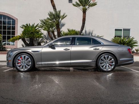New 2026 Bentley Flying Spur Plug-In Hybrid image 5