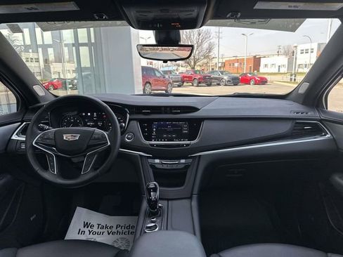Certified 2025 Cadillac XT5 Premium Luxury w/ Technology Package image 33
