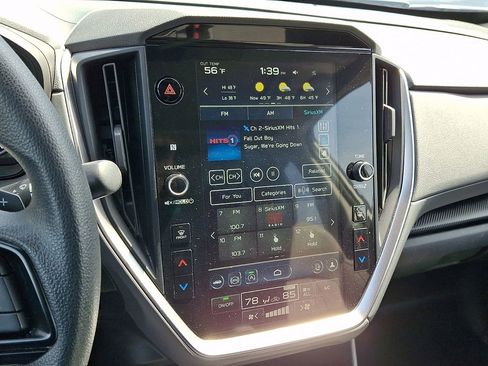 Used 2024 Subaru Crosstrek 2.0i Premium image 4