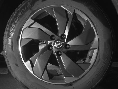 Used 2025 Nissan Rogue SV AWD/4WD image 15