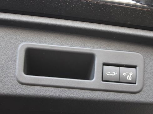 New 2026 Toyota 4Runner Limited AWD/4WD image 59