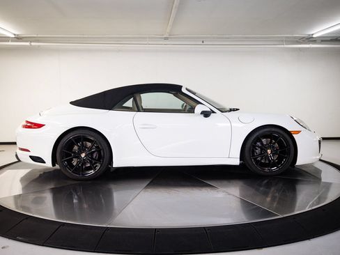 Certified 2017 Porsche 911 Carrera RWD image 8