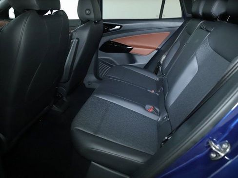 Used 2022 Volkswagen ID.4 Pro S RWD image 14