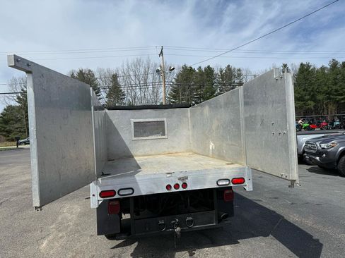 Used 2016 GMC Sierra 3500 SLE w/ SLE Preferred Package AWD/4WD image 30