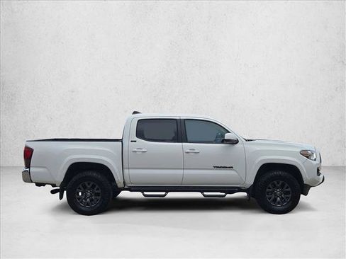 Used 2023 Toyota Tacoma SR5 RWD image 4
